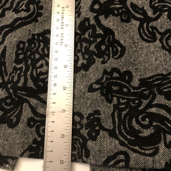 AnnTaylor Skirt - Picture 10 of 10